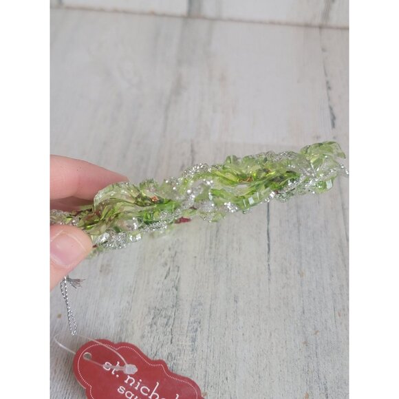 St Nicholas square glitter mini wreath ornament Xmas - Picture 3 of 6